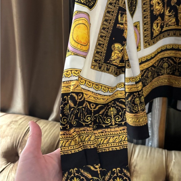 Vintage Baroque Print Shirt - Picture 5 of 5